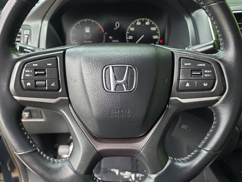Used 2025 Honda Ridgeline RTL image 12