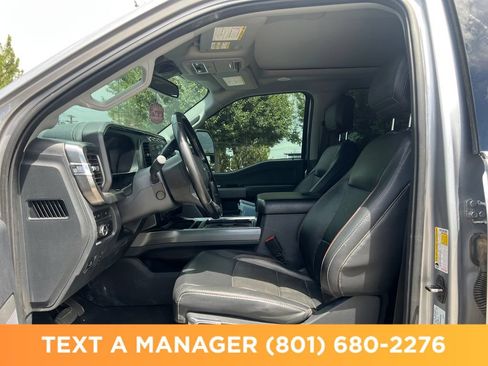 Used 2023 Ford F250 Lariat w/ Lariat Ultimate Package AWD/4WD image 13