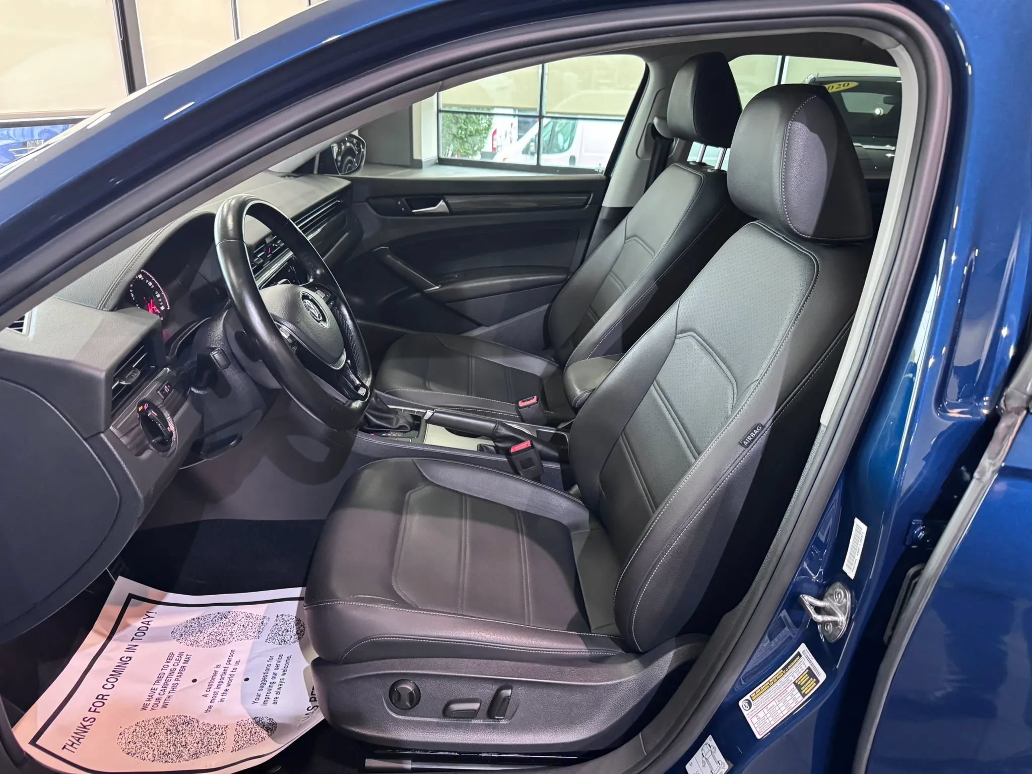 Used 2020 Volkswagen Passat 2.0T R-Line FWD image 7
