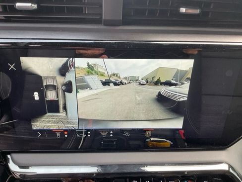 Used 2025 GMC Sierra 2500 AT4X AWD/4WD image 19