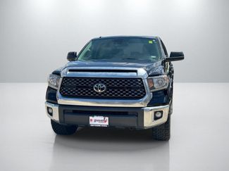 Used 2018 Toyota Tundra SR5 w/ SR5 Upgrade Package RWD video 2