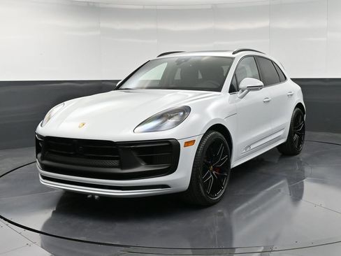 New 2026 Porsche Macan GTS AWD/4WD image 1