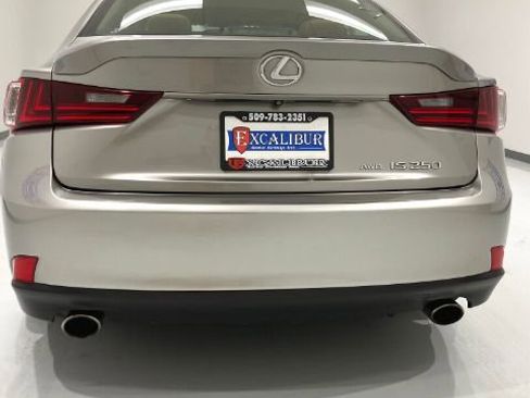 Used 2015 Lexus IS 250 AWD w/ Luxury Package image 18