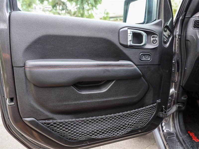 Used 2019 Jeep Wrangler Unlimited Rubicon AWD/4WD image 26