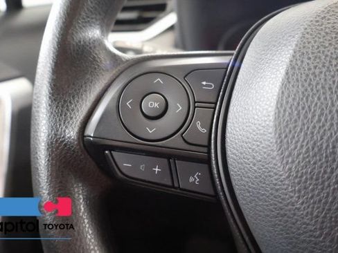Certified 2025 Toyota RAV4 XLE AWD/4WD image 18