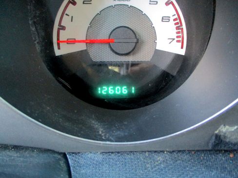 Used 2010 Dodge Avenger SXT w/ Premium Convenience Group image 14