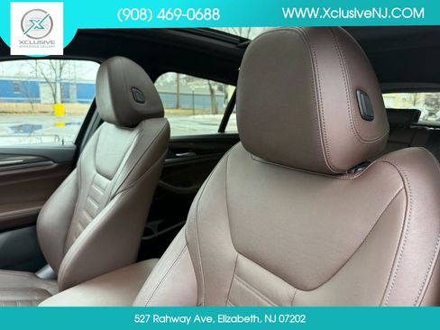 Used 2020 BMW X4 xDrive30i w/ M Sport Package 2 image 10