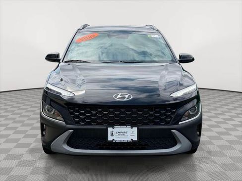 Used 2023 Hyundai Kona SEL w/ Cargo Package AWD/4WD image 2