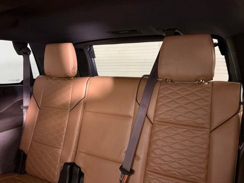 Used 2021 Cadillac Escalade Sport w/ Driver Assist Tech Package AWD/4WD image 28