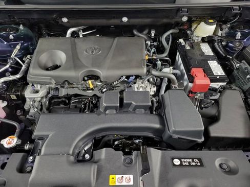 Used 2025 Toyota RAV4 XLE w/ Convenience Package FWD image 13