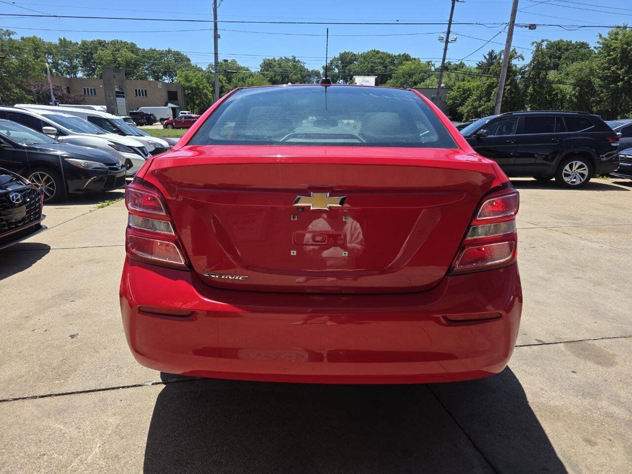 Used 2017 Chevrolet Sonic LS FWD image 7