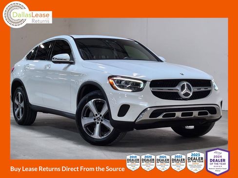 Used 2023 Mercedes-Benz GLC 300 4MATIC Coupe image 1