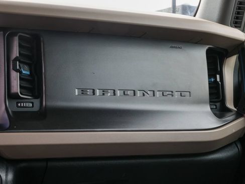 Used 2022 Ford Bronco Wildtrak AWD/4WD image 41
