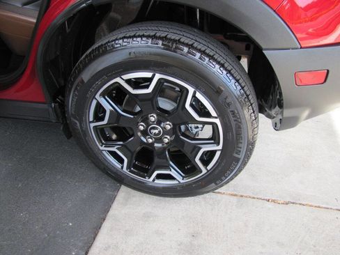 Used 2025 Ford Bronco Sport Outer Banks w/ Outer Banks Tech Package+ image 31