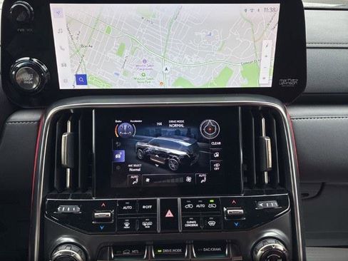 Used 2023 Lexus LX 600 F Sport image 14