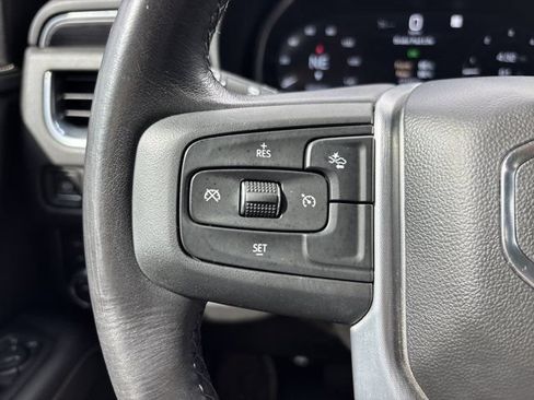 Used 2023 GMC Yukon XL SLT AWD/4WD image 33