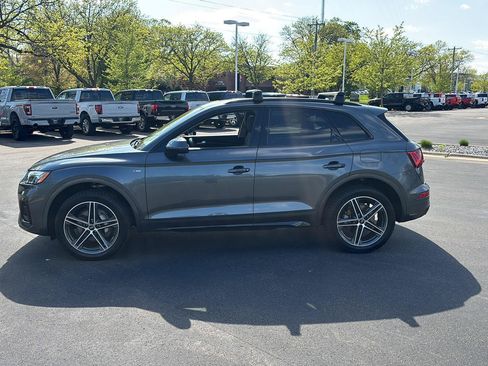 Used 2023 Audi Q5 e Premium Plus AWD/4WD image 16