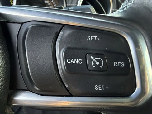 Used 2023 Jeep Wrangler Unlimited Sahara w/ Cold Weather Group image 18