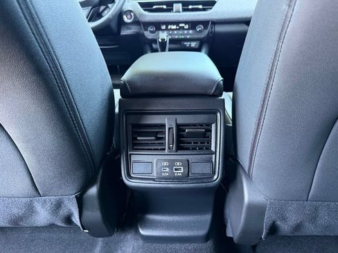 Certified 2026 Subaru Outback Premium AWD/4WD image 27