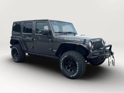 Used 2017 Jeep Wrangler Unlimited Rubicon w/ Connectivity Group
