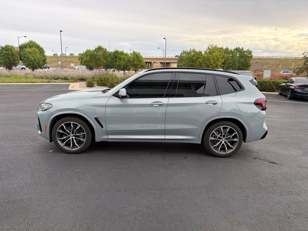 Used 2023 BMW X3 xDrive30i w/ M Sport Package AWD/4WD image 2