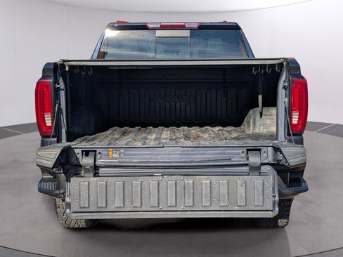 Used 2023 GMC Sierra 1500 AT4 w/ AT4 Premium Package AWD/4WD image 10