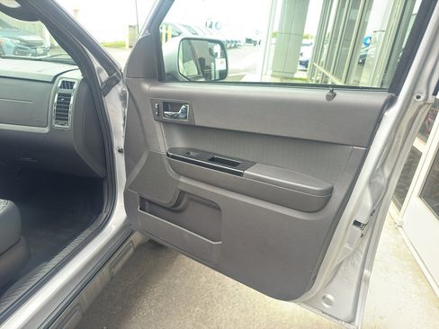 Used 2012 Ford Escape Limited FWD image 20