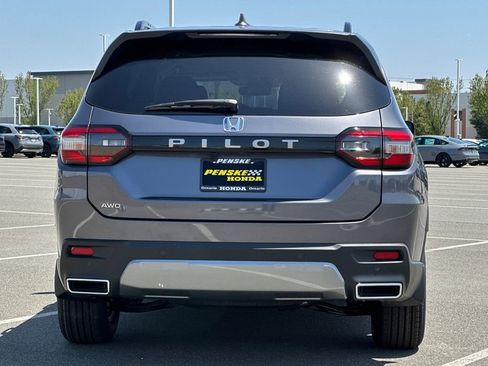 New 2026 Honda Pilot EX-L image 5