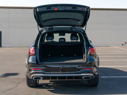 Used 2022 Mercedes-Benz GLC 300 image 23