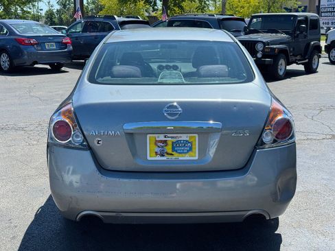 Used 2009 Nissan Altima Sedan FWD image 6