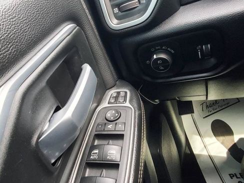 Used 2024 RAM 3500 Big Horn w/ Night Edition image 13