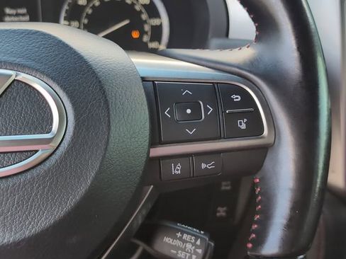 Used 2022 Lexus GX 460 Luxury w/ Sport Design Package AWD/4WD image 24