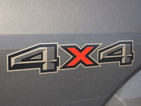 Used 2015 Ford F150 Lariat w/ Equipment Group 502A Luxury image 28