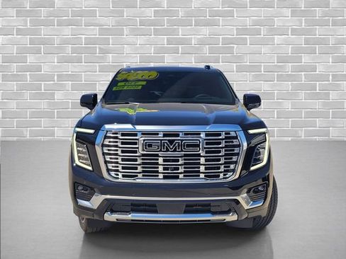 New 2026 GMC Yukon XL Denali w/ Denali Reserve Package AWD/4WD image 2