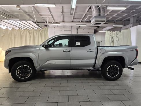 New 2025 Toyota Tacoma TRD Sport image 16