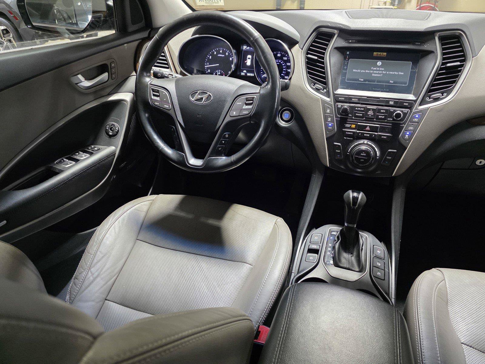 Used 2017 Hyundai Santa Fe Limited FWD image 20