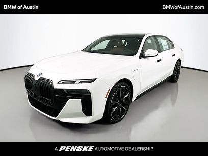 New 2025 BMW 750e xDrive