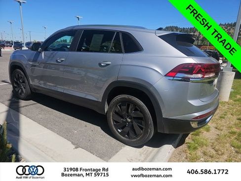 Used 2024 Volkswagen Atlas Cross Sport SE w/ Panoramic Sunroof Package AWD/4WD image 6