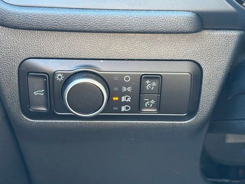 Used 2023 Ford Escape ST-Line image 30