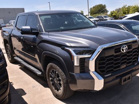 Used 2022 Toyota Tundra SR5 w/ TRD Off-Road Premium Package RWD image 4