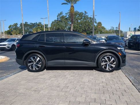 Used 2024 Volkswagen ID.4 2WD image 3