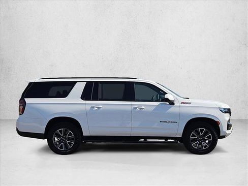 Used 2023 Chevrolet Suburban Z71 w/ Max Trailering Package AWD/4WD image 4