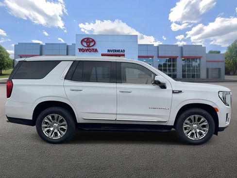 Used 2023 GMC Yukon Denali image 3