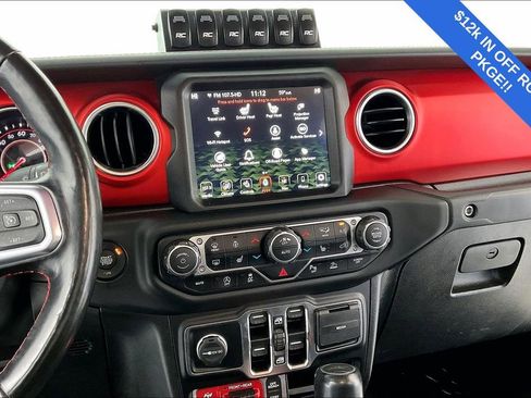 Used 2020 Jeep Gladiator Rubicon image 9
