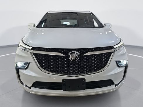 Certified 2022 Buick Enclave Avenir w/ Avenir Technology Package image 10