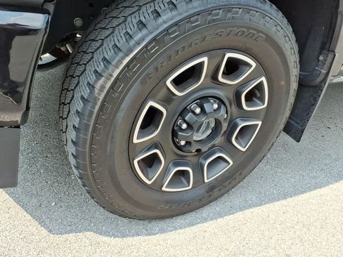 Used 2022 Ford F250 Platinum AWD/4WD image 5