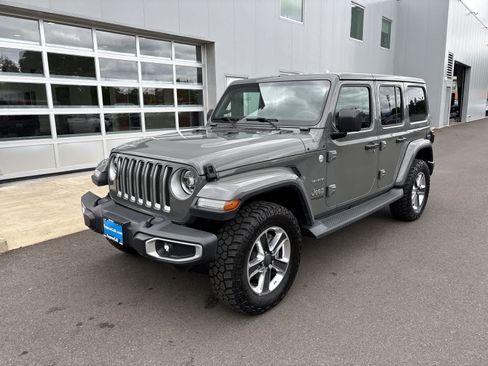Used 2019 Jeep Wrangler Unlimited Sahara AWD/4WD image 1