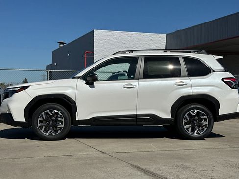 New 2026 Subaru Forester Premium AWD/4WD image 6
