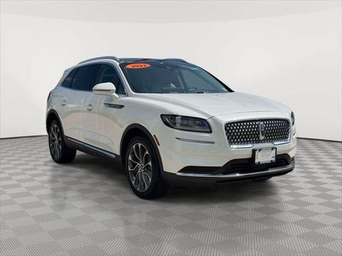 Used 2022 Lincoln Nautilus Reserve AWD/4WD image 1