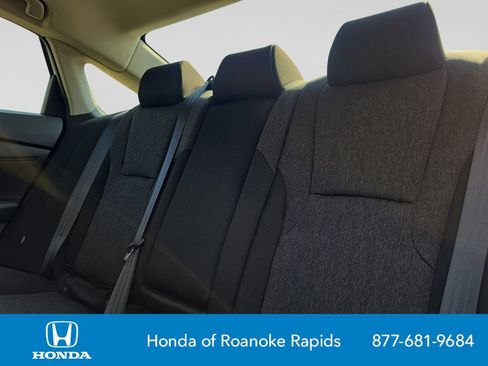 Used 2025 Honda Accord SE image 16